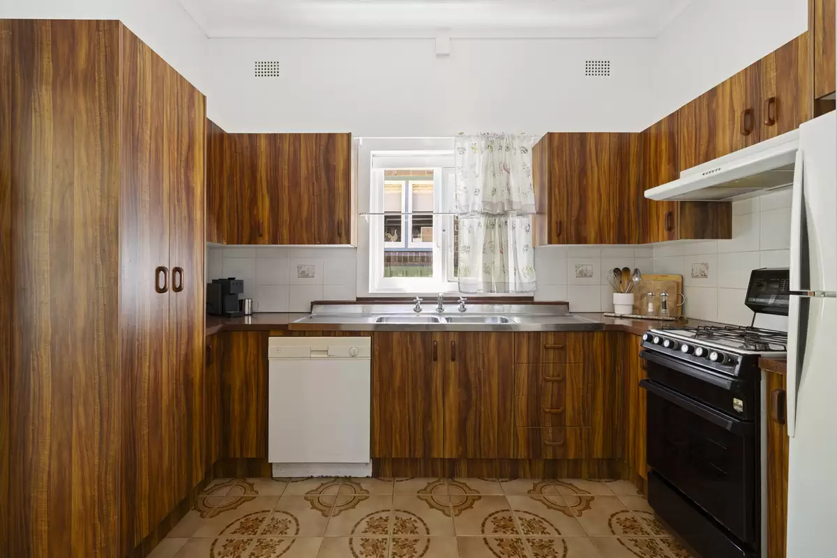 15 Austin Avenue, Croydon For Sale by Rich & Oliva - image 8