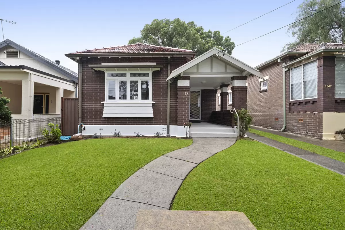 12 Princes Street, Burwood Leased by Rich & Oliva - image 1