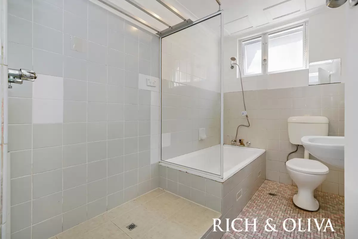 3/8 Queensborough Road, Croydon Park Leased by Rich & Oliva - image 5
