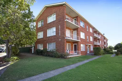 5/191 Liverpool Rd., Burwood Leased by Rich & Oliva