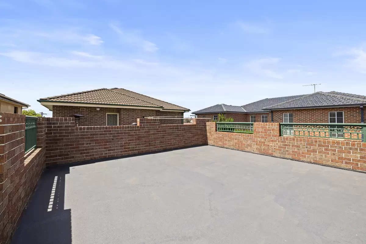 2/198 Burwood Rd,, Belmore Leased by Rich & Oliva - image 10