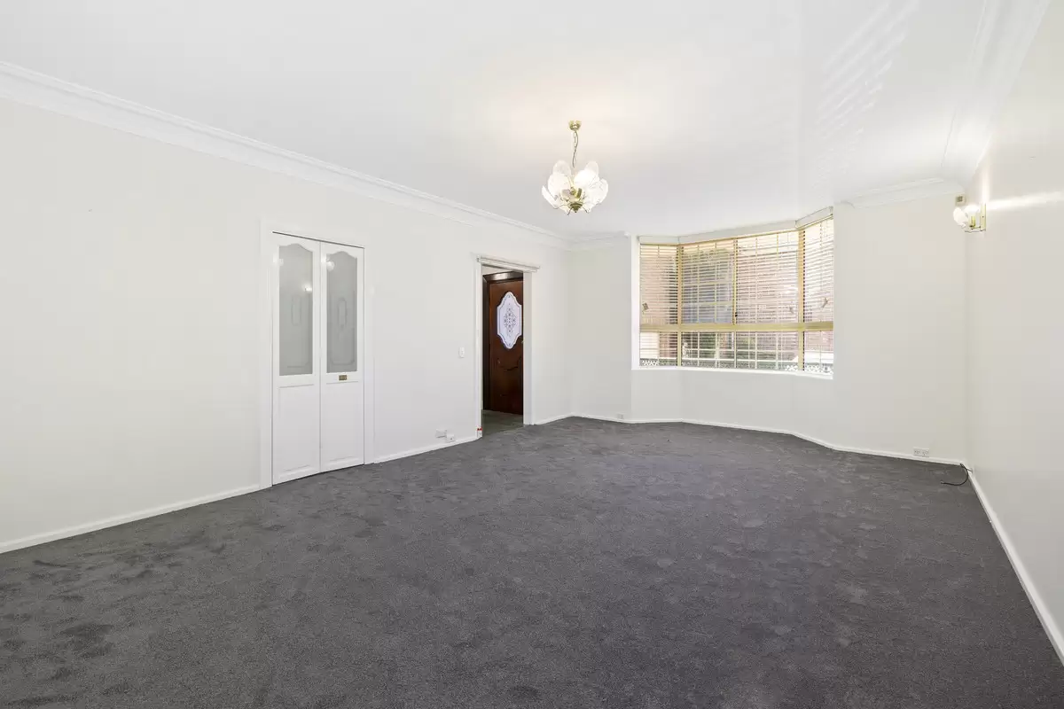2/198 Burwood Rd,, Belmore Leased by Rich & Oliva - image 2