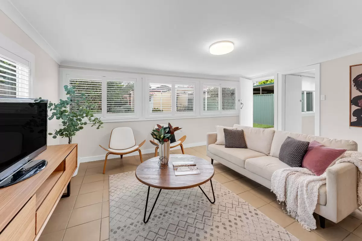 61 Trevenar Street, Ashbury Sold by Rich & Oliva - image 12