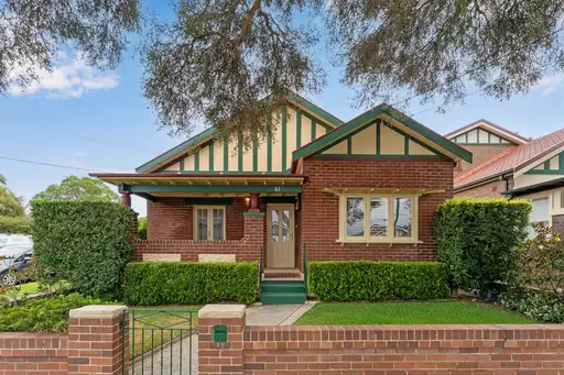 61 Trevenar Street, Ashbury Sold by Rich & Oliva