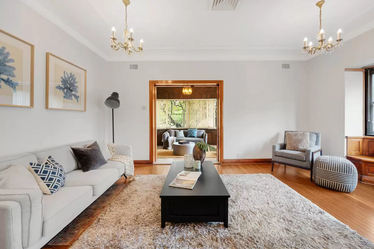 47 Hardy Street, Ashfield Sold by Rich & Oliva - image 4