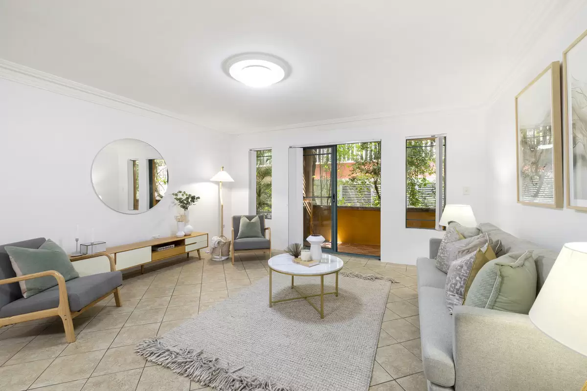 9/2-6 Gloucester Avenue, Burwood Sold by Rich & Oliva - image 3