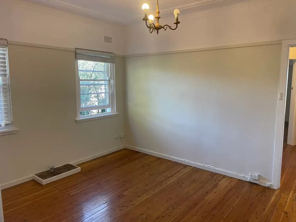 4/27 West Street, Petersham Leased by Rich & Oliva - image 3