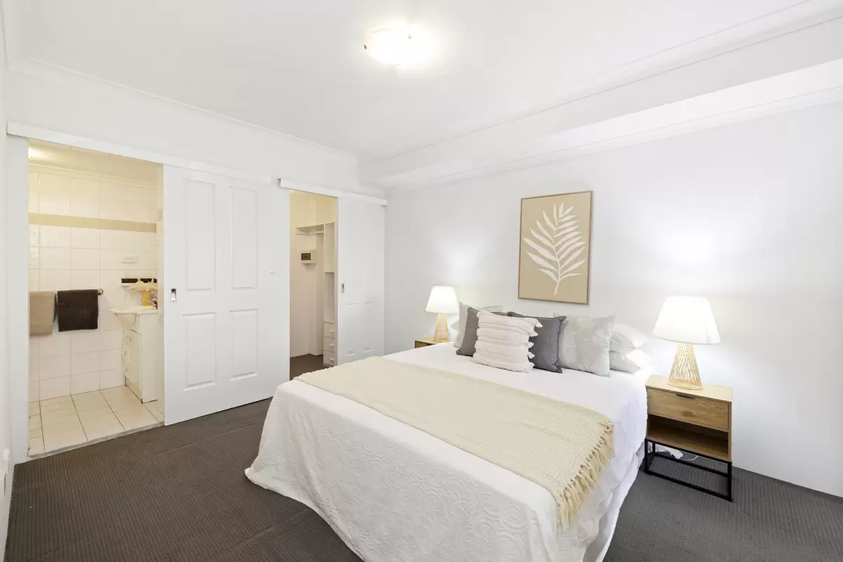 32/1-9 Mt Pleasant Avenue, Burwood Sold by Rich & Oliva - image 6