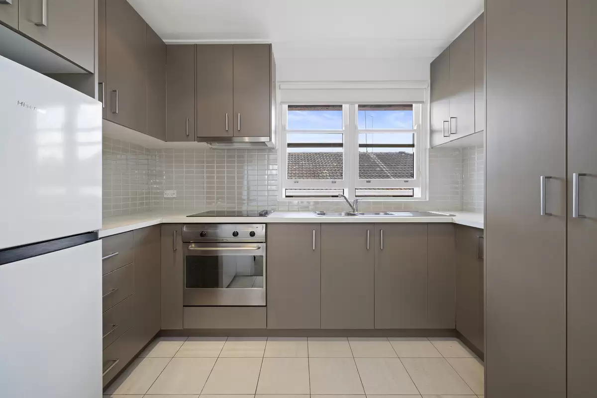8/158-160 Croydon Avenue, Croydon Park Leased by Rich & Oliva - image 2