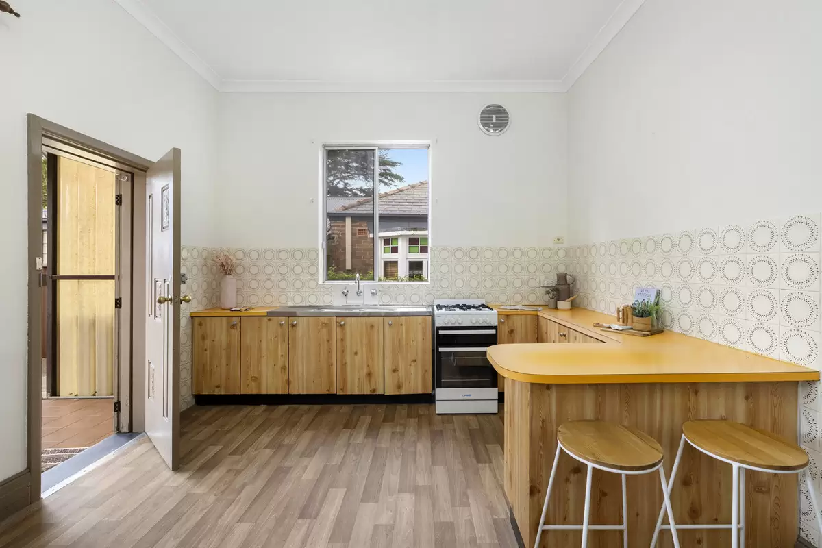 151 Queen Street, Ashfield Sold by Rich & Oliva - image 11