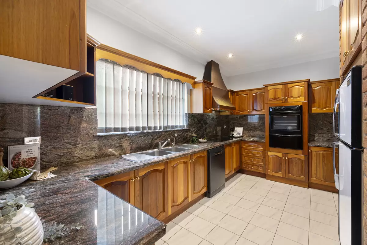 9 Riverside Road, Croydon Park Sold by Rich & Oliva - image 13