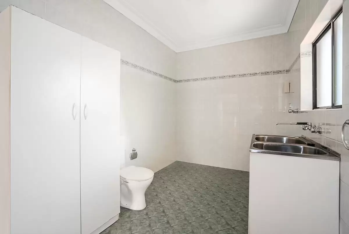 45 Messiter Street, Campsie Leased by Rich & Oliva - image 8