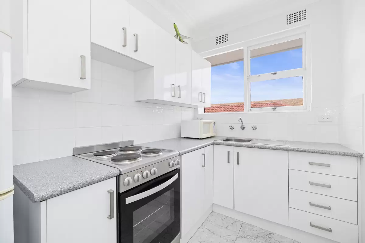 9/9 Jones Street, Croydon Sold by Rich & Oliva - image 5