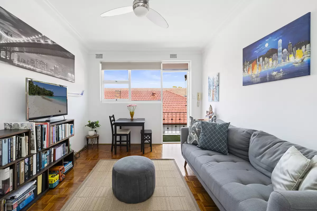 9/9 Jones Street, Croydon Sold by Rich & Oliva - image 3