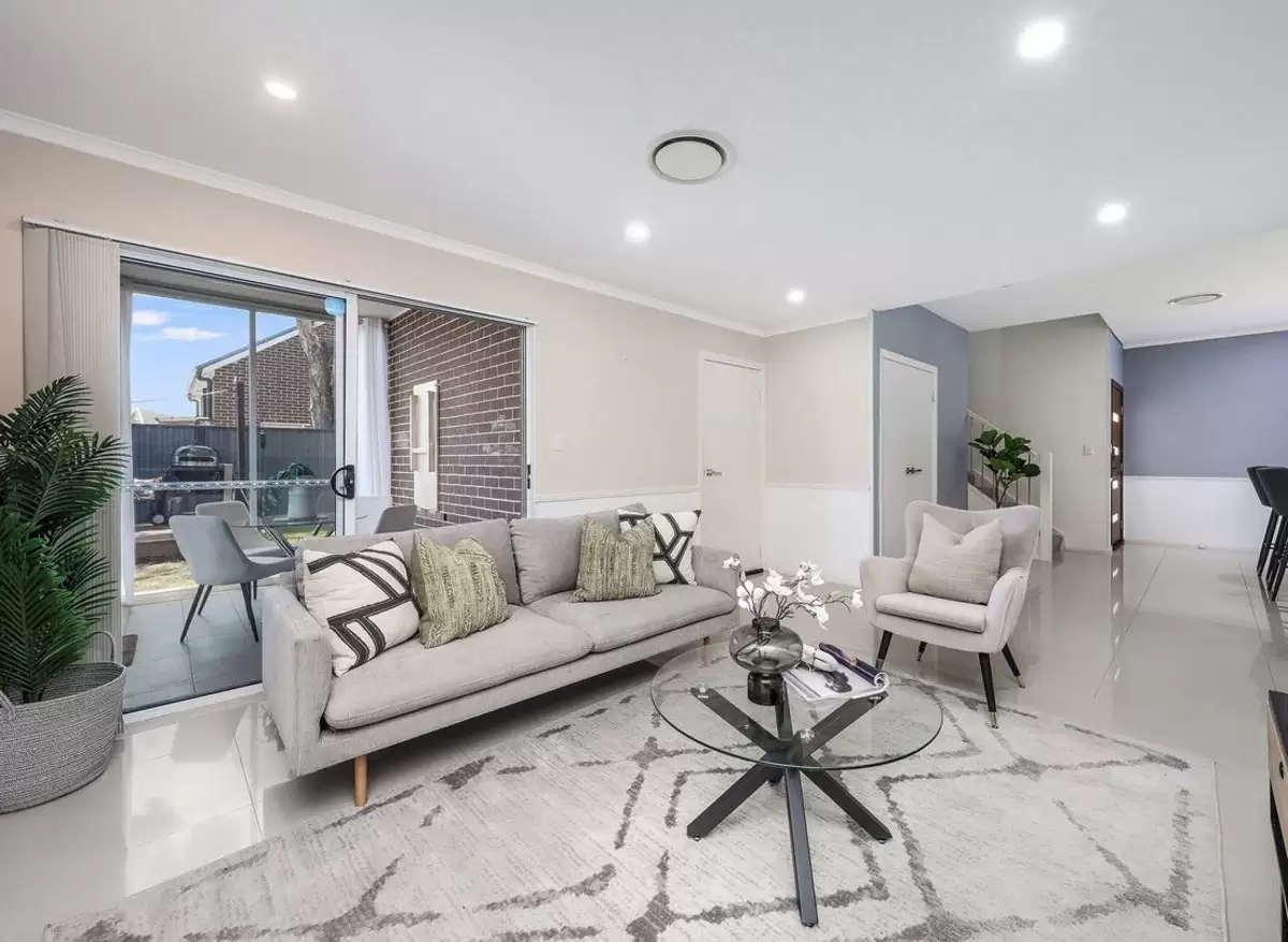 9/2-4 Rawson Road, Greenacre Leased by Rich & Oliva - image 4