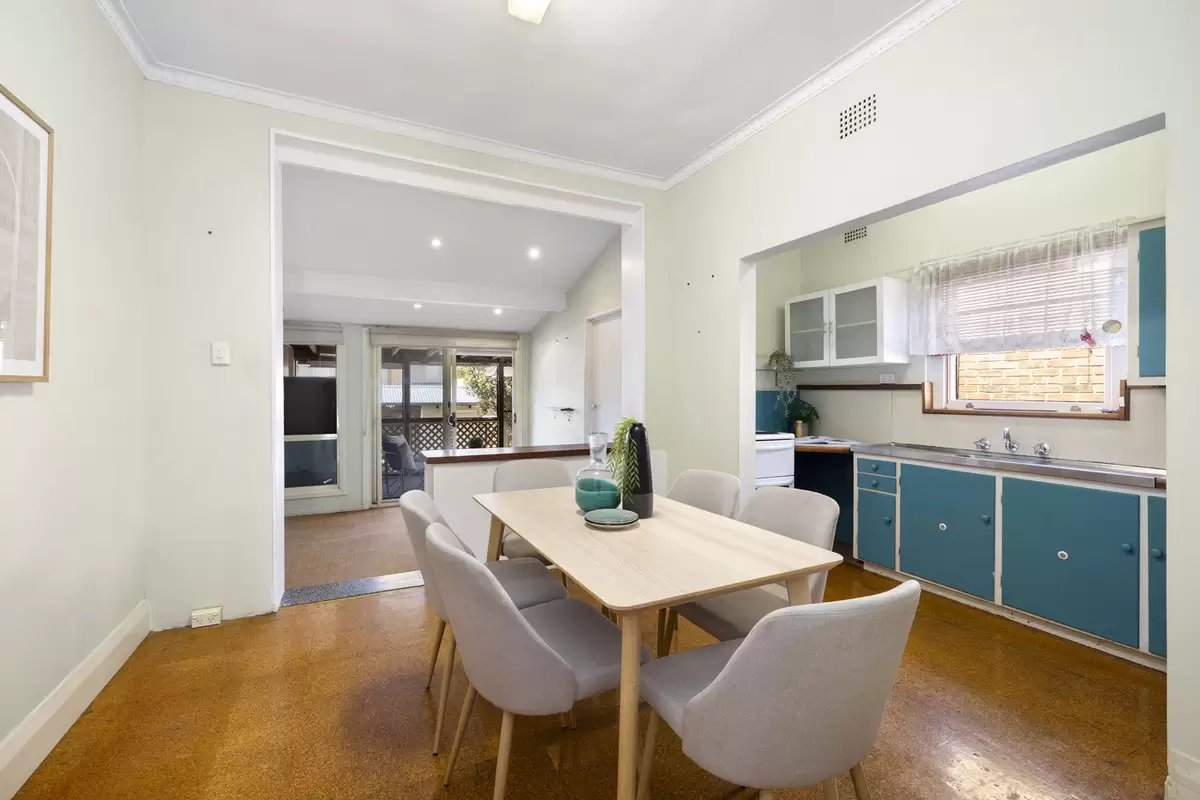 30B Portland Street, Croydon Park Sold by Rich & Oliva - image 8