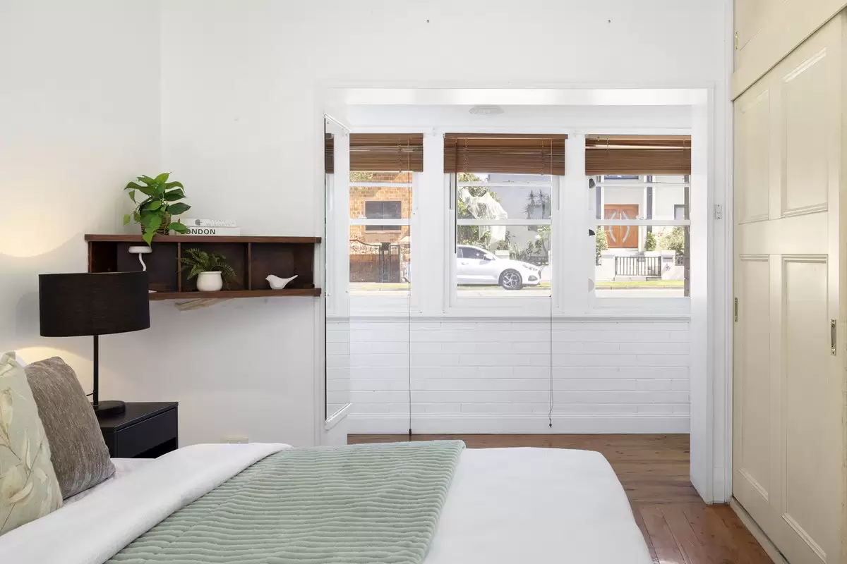 30B Portland Street, Croydon Park Sold by Rich & Oliva - image 3