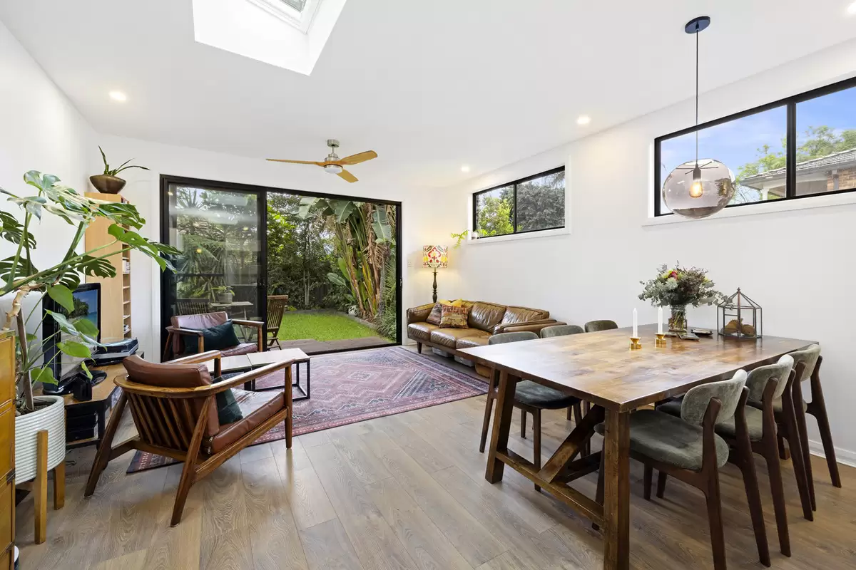 42 Holborow Street, Croydon Sold by Rich & Oliva - image 13