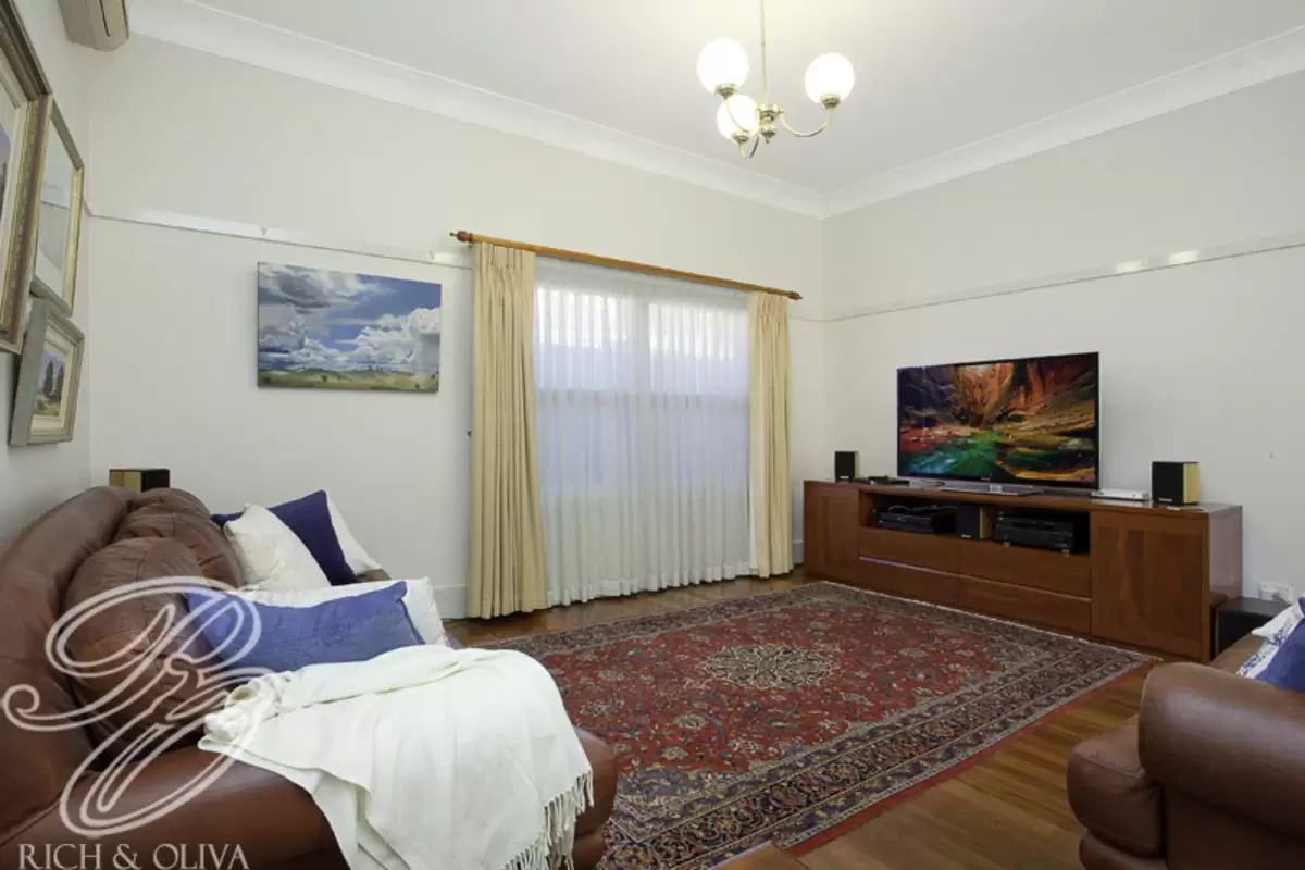 66 Cheviot Street, Ashbury Sold by Rich & Oliva - image 2