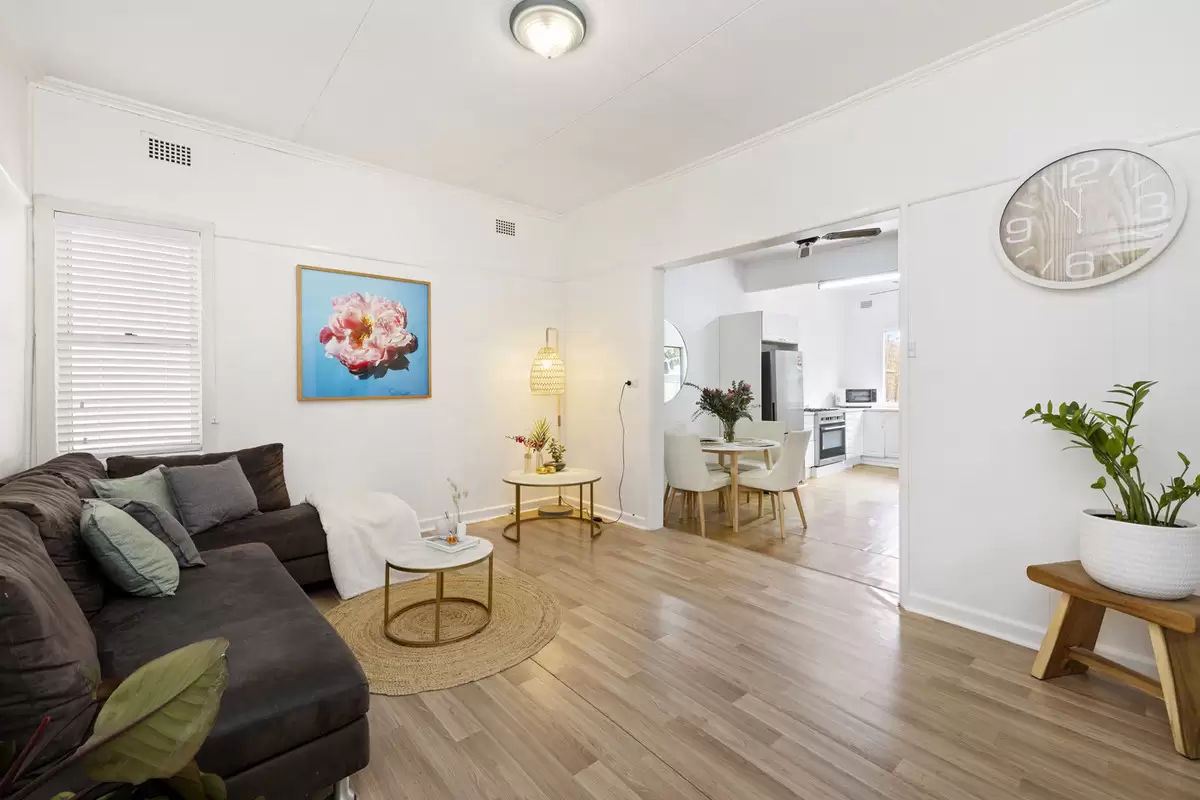 53 Milton Street, Ashfield Sold by Rich & Oliva - image 6