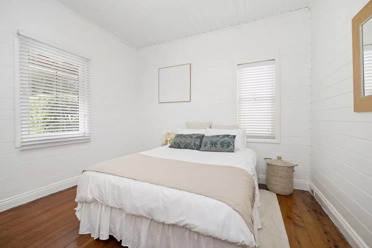 53 Milton Street, Ashfield Sold by Rich & Oliva - image 4