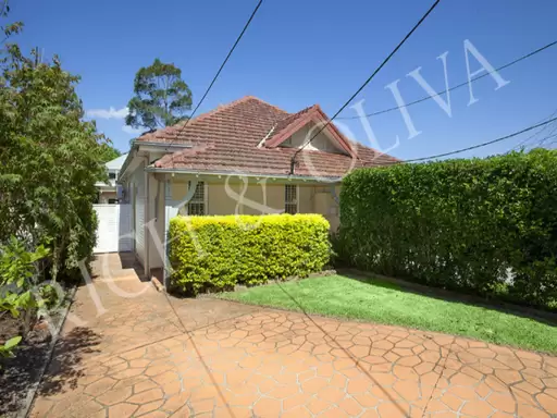 4 Holborow Street, Croydon Leased by Rich & Oliva