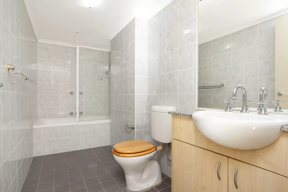 34/21 Norton Street, Leichhardt Leased by Rich & Oliva - image 6