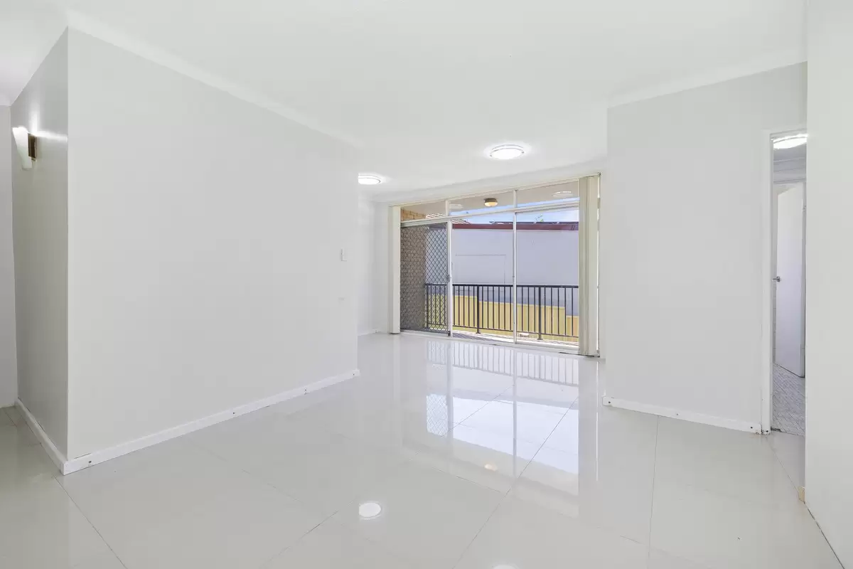 3/36 Myers Street, Roselands Leased by Rich & Oliva - image 2