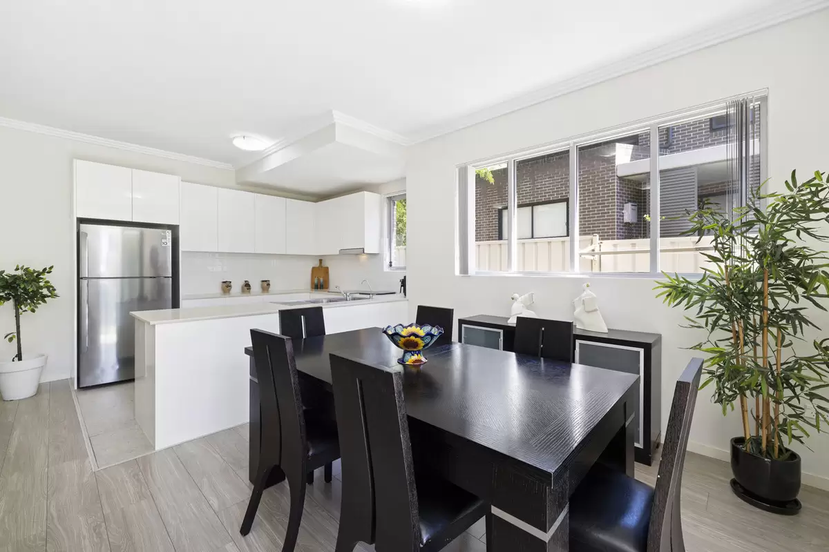 1/92 Liverpool Road, Burwood Heights Sold by Rich & Oliva - image 6