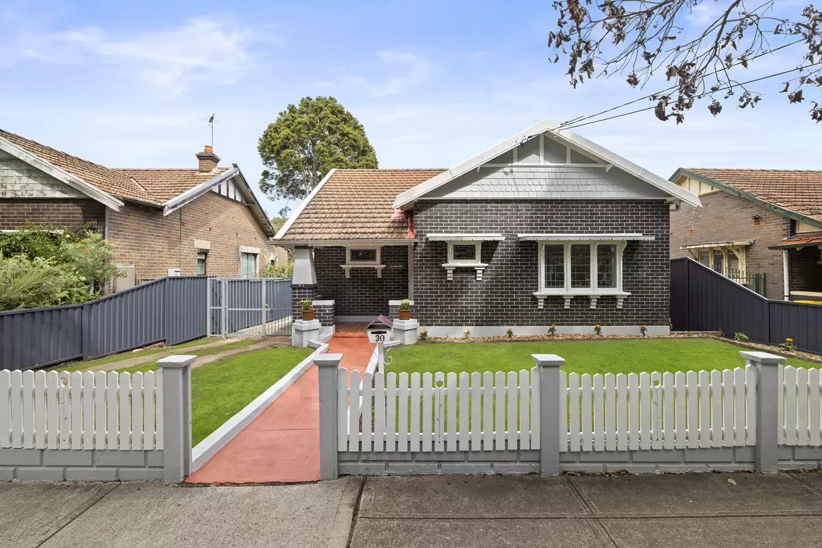 30 Roslyn Street, Ashbury For Sale by Push Digital Campaigns - image 1