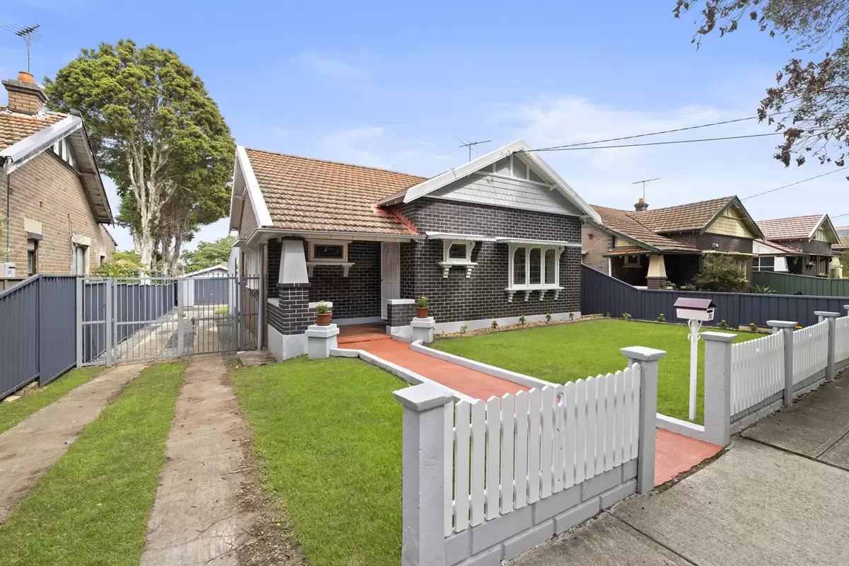 Photo #2: 30 Roslyn Street, Ashbury - For Sale by Push Digital Campaigns