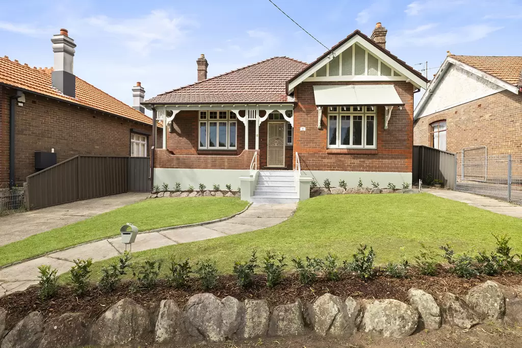 8 David Street, Croydon Sold by Rich & Oliva