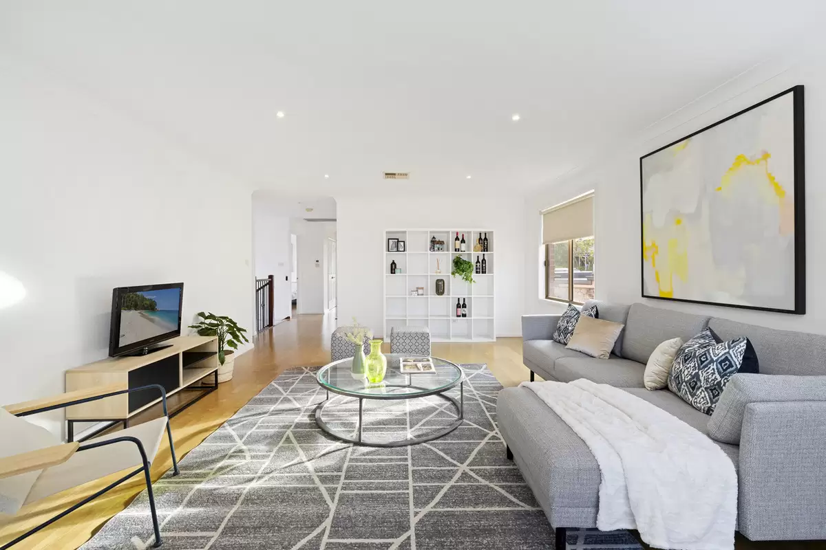 13 Cooks Avenue, Canterbury Sold by Rich & Oliva - image 7