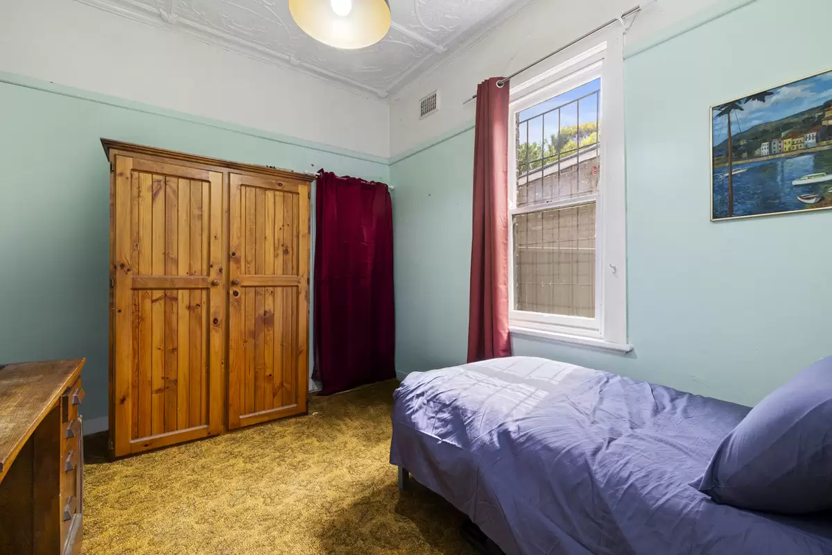 5 Goodwin Avenue, Ashfield Sold by Rich & Oliva - image 4