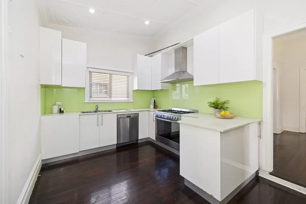 7 Wetherill Street, Croydon Sold by Rich & Oliva - image 9