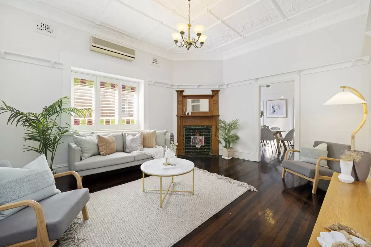 7 Wetherill Street, Croydon Sold by Rich & Oliva - image 5