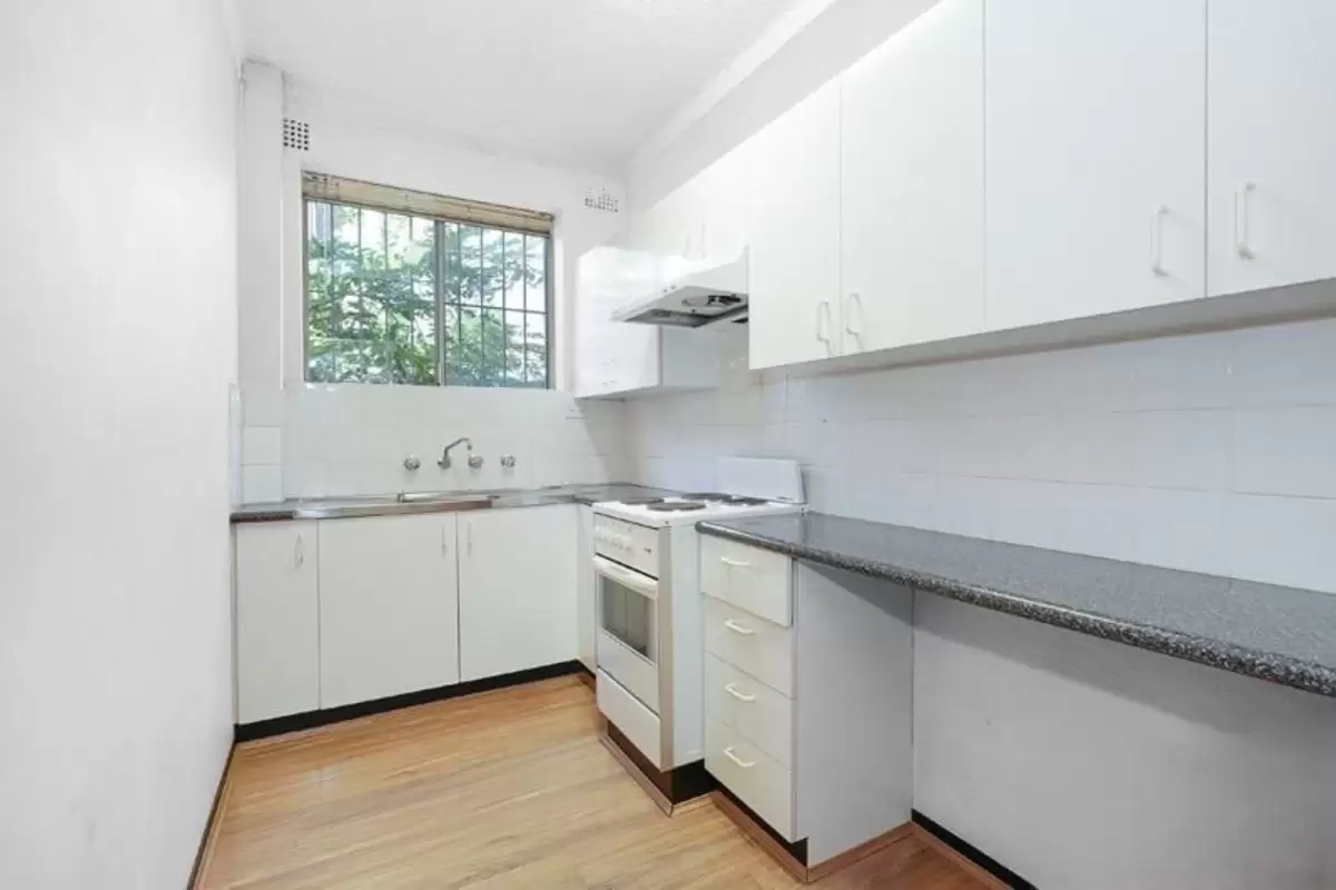 2/25A George Street, Marrickville Leased by Rich & Oliva - image 5