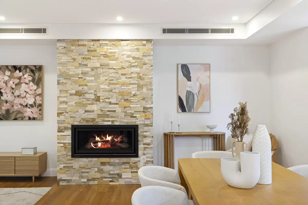 19 Queen Street, Croydon Sold by Rich & Oliva - image 8