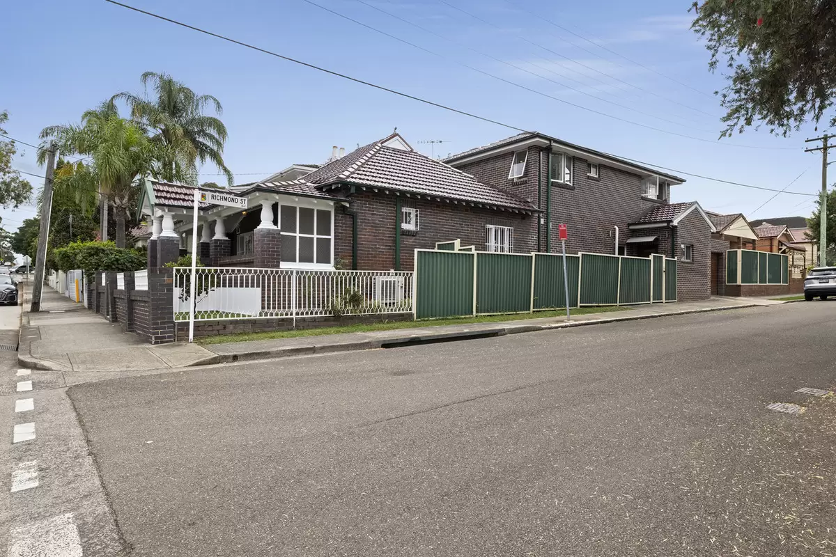 19 Queen Street, Croydon Sold by Rich & Oliva - image 2