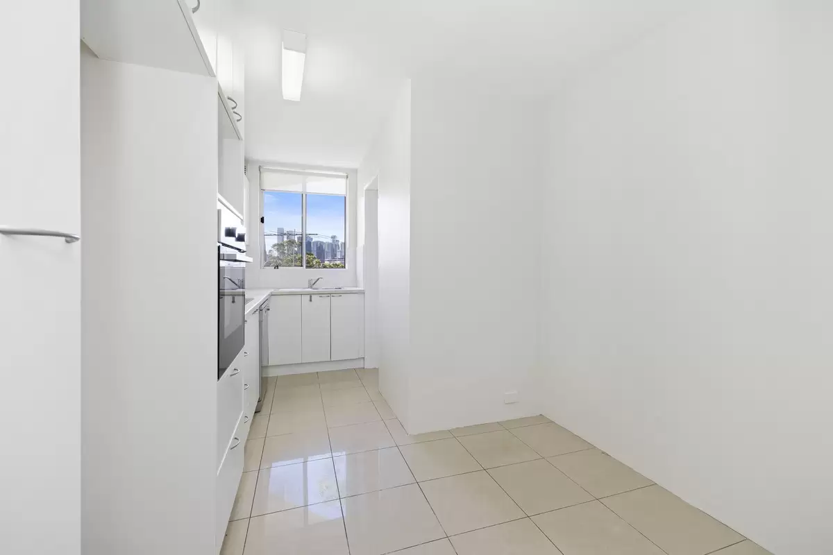 9/9a Cook Street, Glebe Leased by Rich & Oliva - image 2