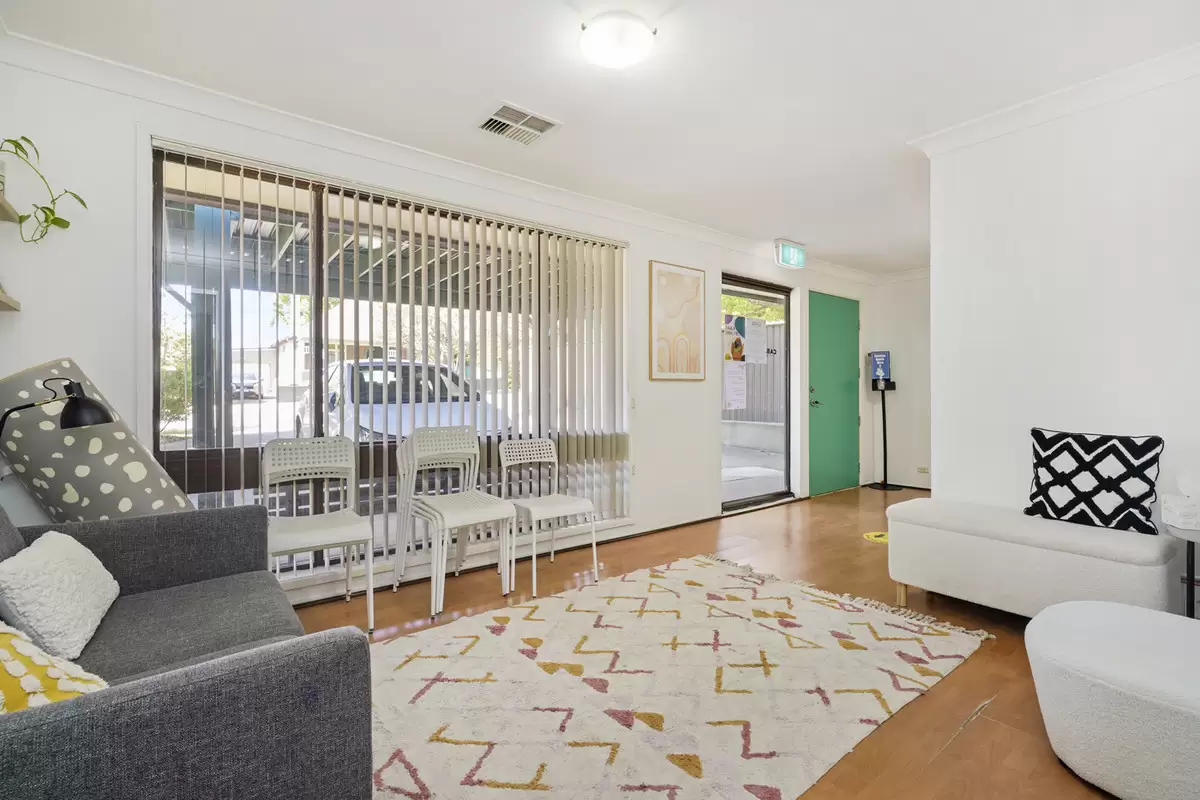 23 Weldon Street, Burwood Sold by Rich & Oliva - image 14