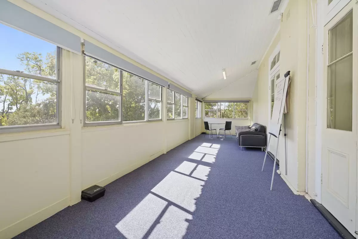 23 Weldon Street, Burwood Sold by Rich & Oliva - image 10