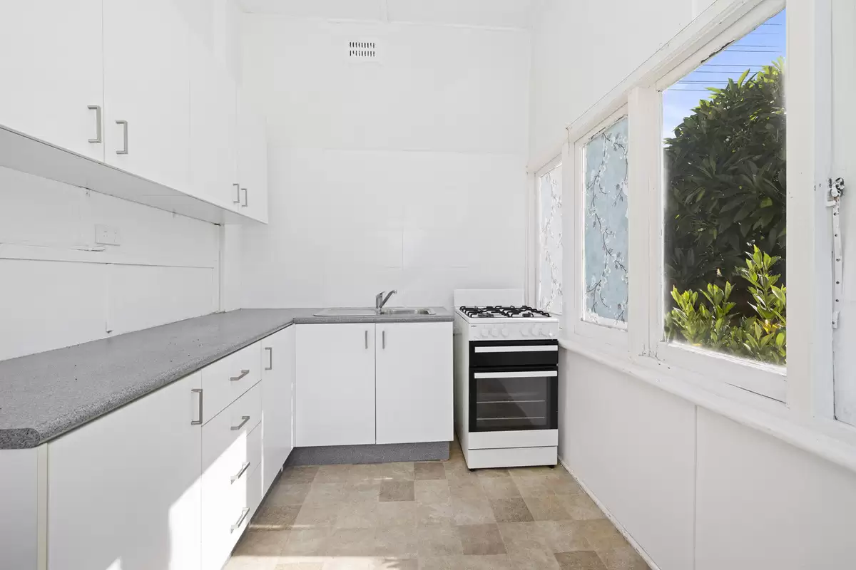 15 Nicholson Street, Burwood For Sale by Push Digital Campaigns - image 3