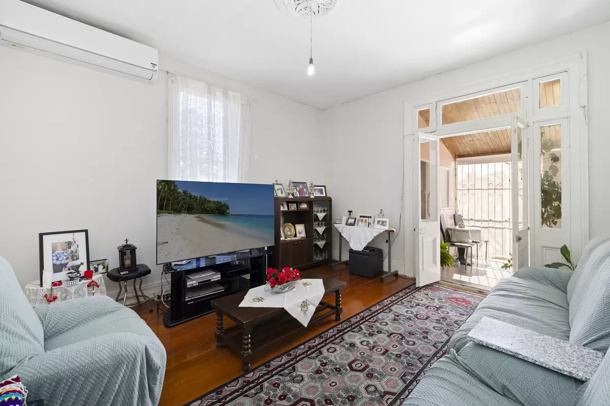 Photo #7: 15 Nicholson Street, Burwood - For Sale by Push Digital Campaigns