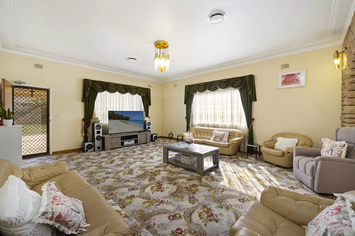 29 Brady Street, Croydon Sold by Rich & Oliva - image 10