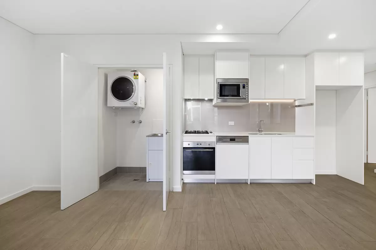206/2-6 Thomas Street, Ashfield Sold by Rich & Oliva - image 6