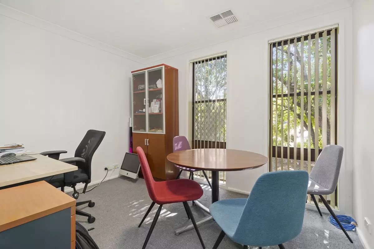 2 Wyatt Avenue, Burwood Sold by Rich & Oliva - image 3