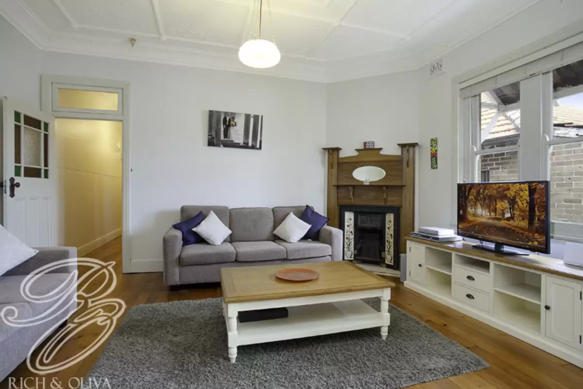 9 Cobden Street, Enfield Sold by Rich & Oliva - image 6