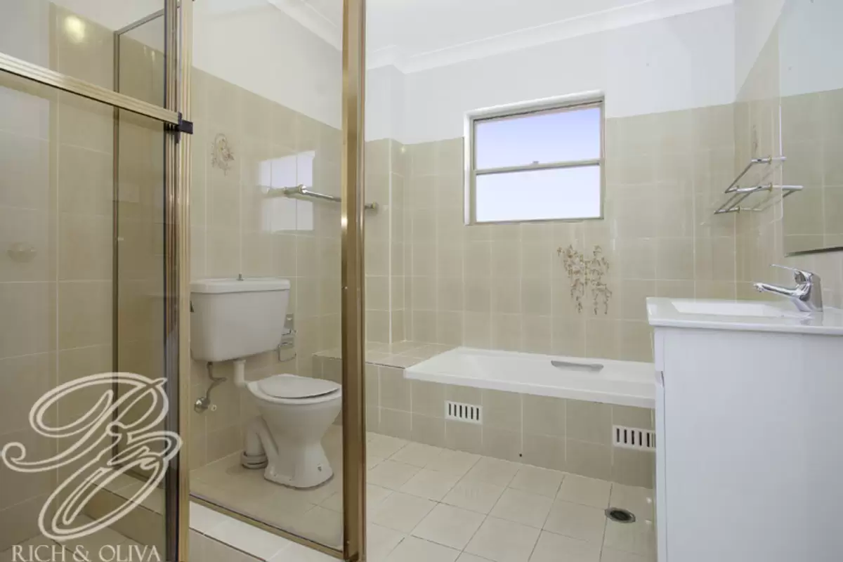 5/37 Alt Street, Ashfield Sold by Rich & Oliva - image 7