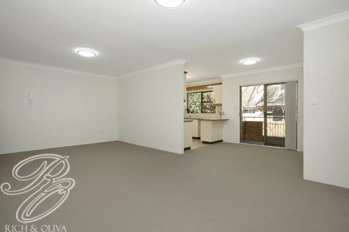 5/37 Alt Street, Ashfield Sold by Rich & Oliva - image 2